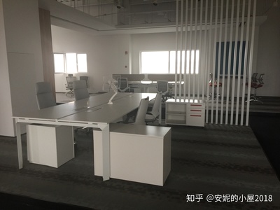办公家具欣赏 品味设计与功能的完美融合